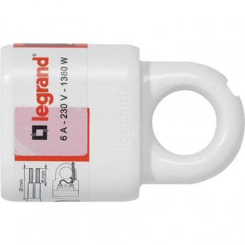 Розетка LEGRAND 2K серия Элиум 6 А с кольцом пластик белый