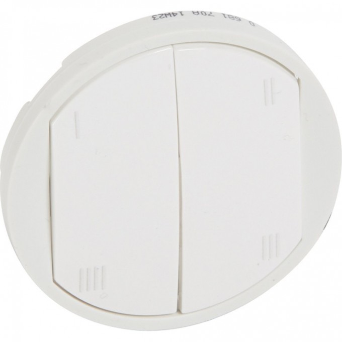 Лицевая панель LEGRAND для Кат. № 0 672 40 белый 068170