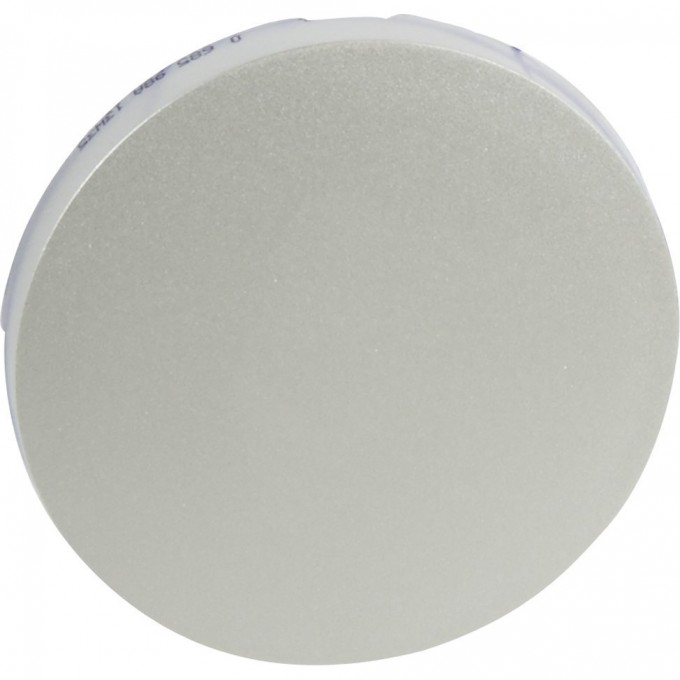 Лицевая панель LEGRAND для Кат. № 0 672 50 и 0 675 25/30 титан 068598