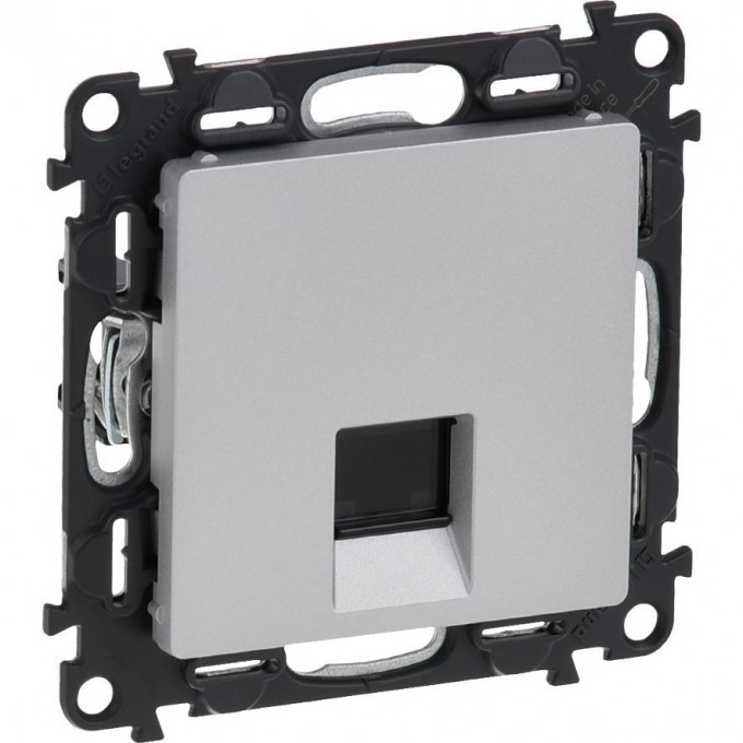Информационная розетка LEGRAND Valena LIFE одиночная RJ45 Кат.6 UTP с лицевой панелью алюминий 753642