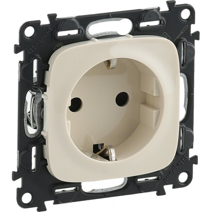 Силовая розетка LEGRAND Valena ALLURE 2К+З 16А 250В с защитными шторками безвинтовые зажимы с лицевой панелью слоновая кость 753820