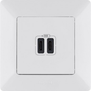 Розетка LEGRAND Valena Life USB белая