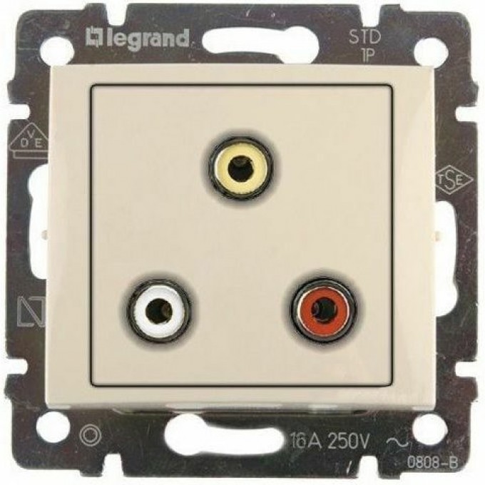 Тройная розетка LEGRAND RCA Valena слоновая кость 774184